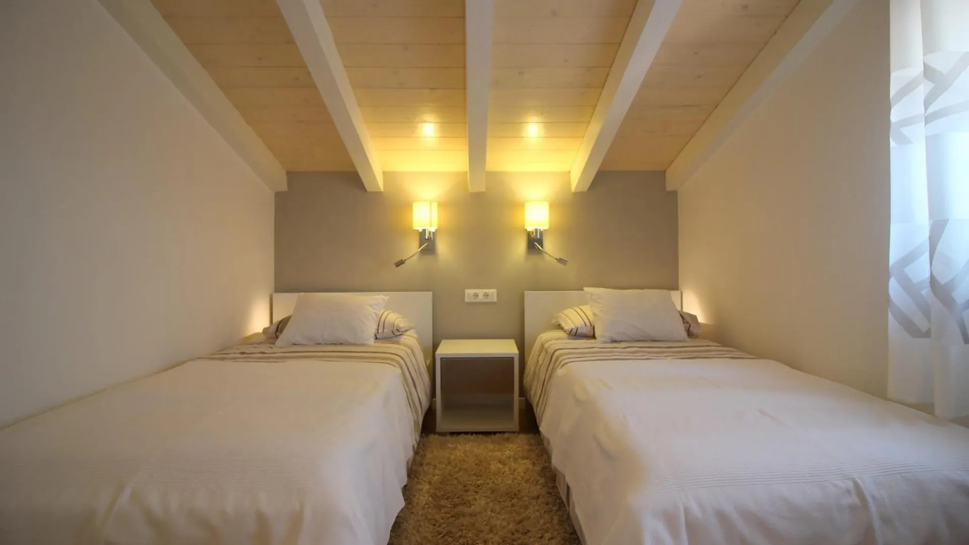 פורץ Apartments Tancel