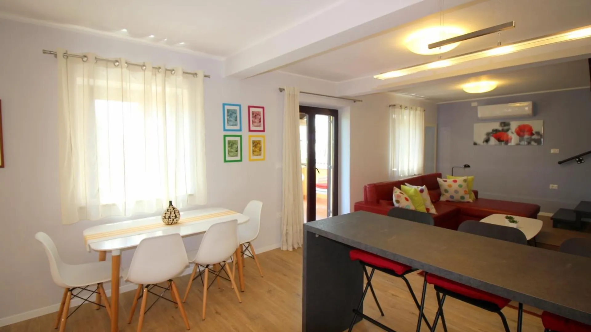 פורץ Apartments Tancel 0*,